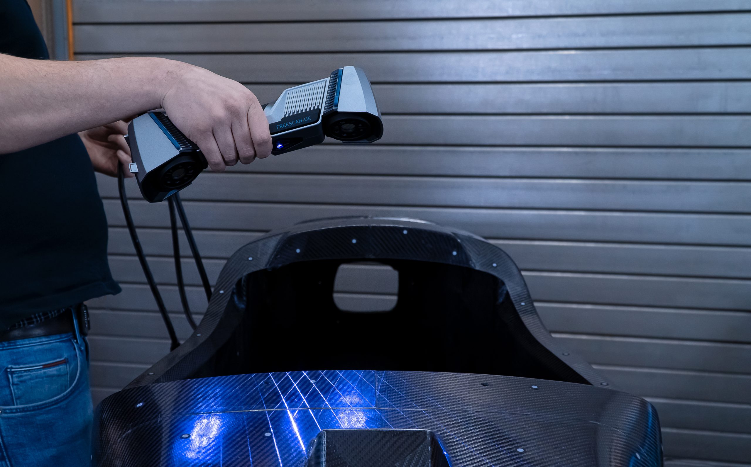 So sánh FreeScan UE và máy quét 3D cầm tay công nghiệp khác