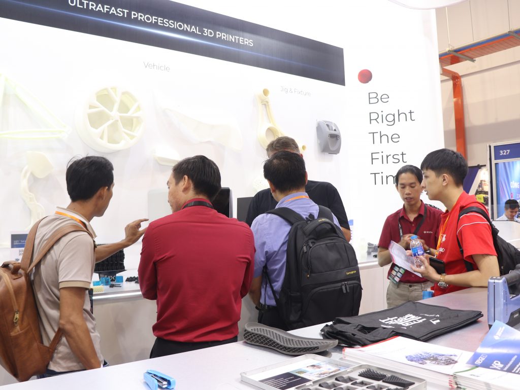 Không gian Triển lãm của 3DS cùng các mẫu in, thiết bị in 3D đến từ các hương hiệu nổi tiếng
