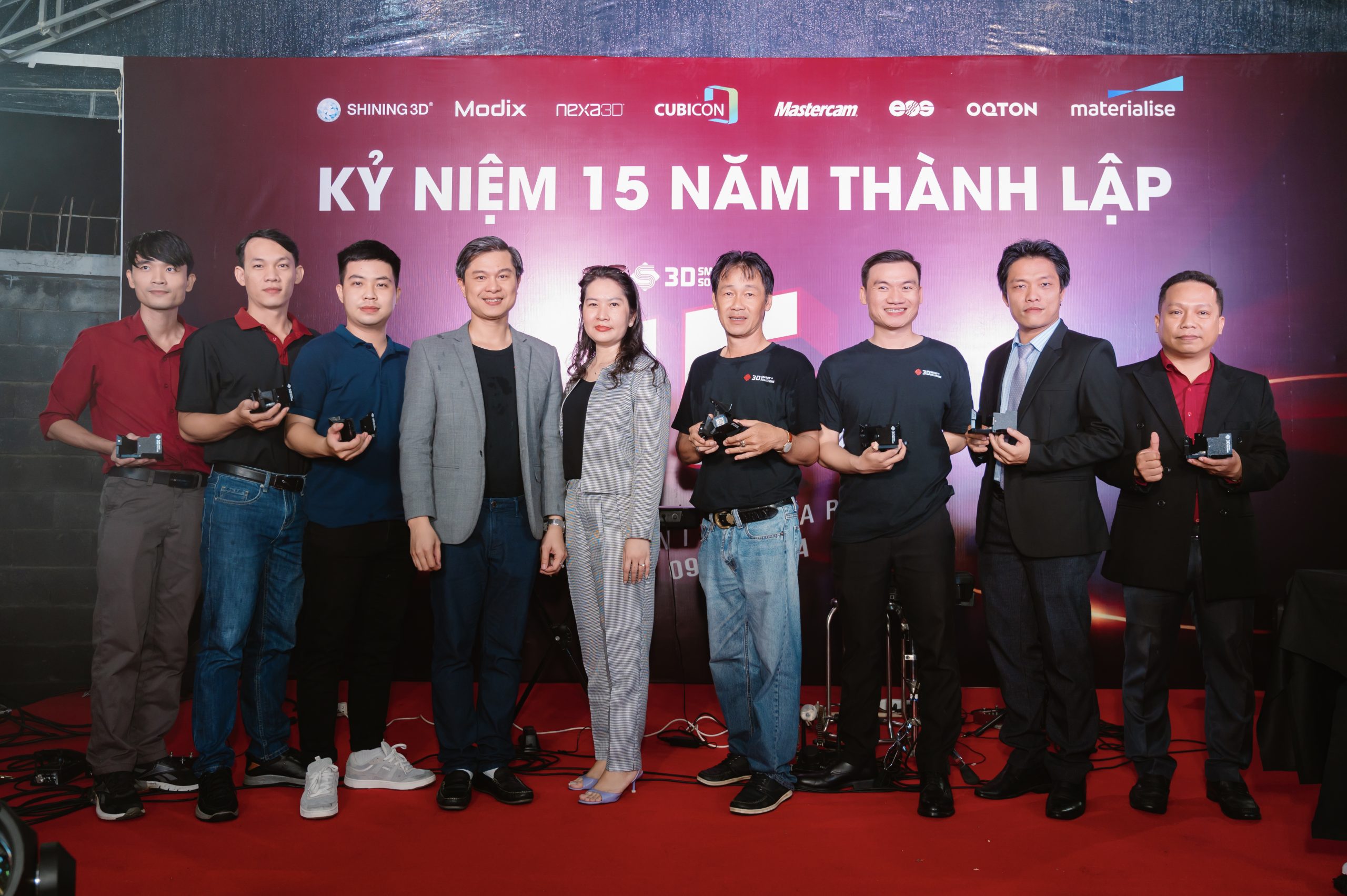 Kỷ Niệm 15 Năm Thành Lập